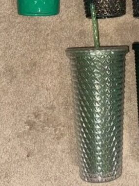 Textured Green Tumbler with Lid and Straw - Unbranded